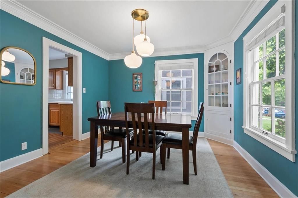 15 E 68th Terrace — photo 8