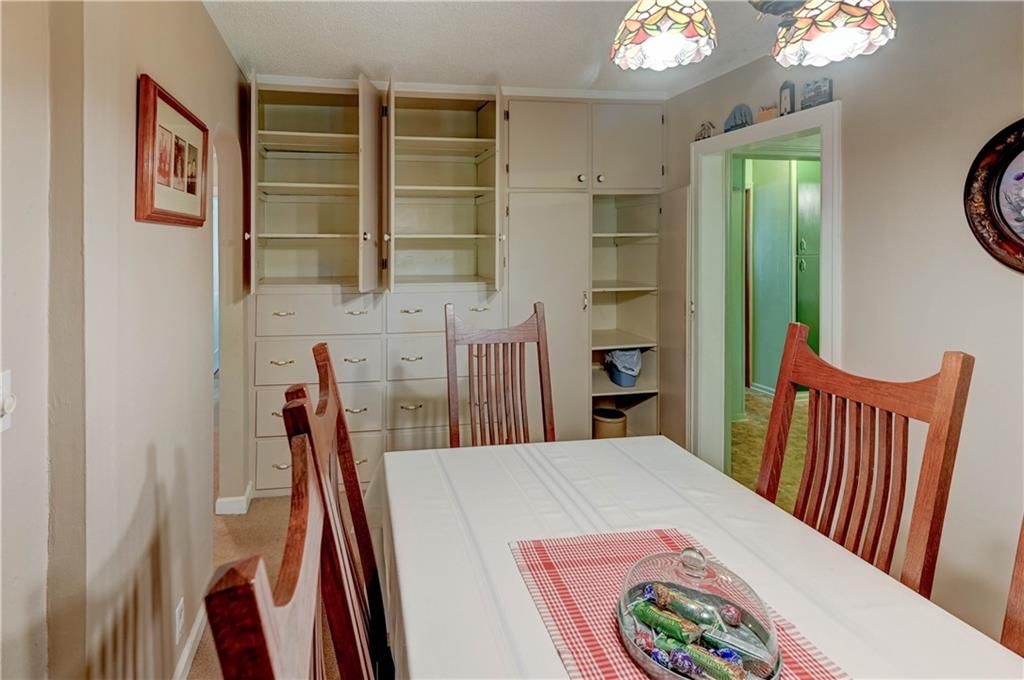 845 W 30th Street — photo 35