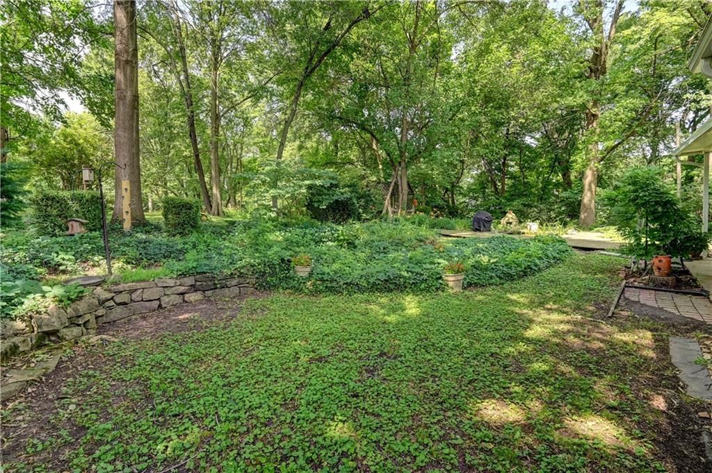 845 W 30th Street — photo 7