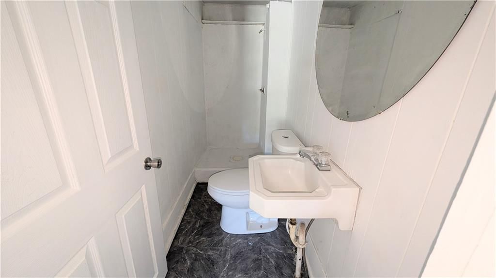 423 Main Street — photo 12