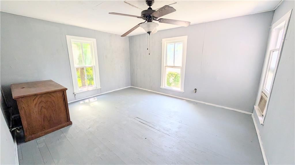 423 Main Street — photo 13
