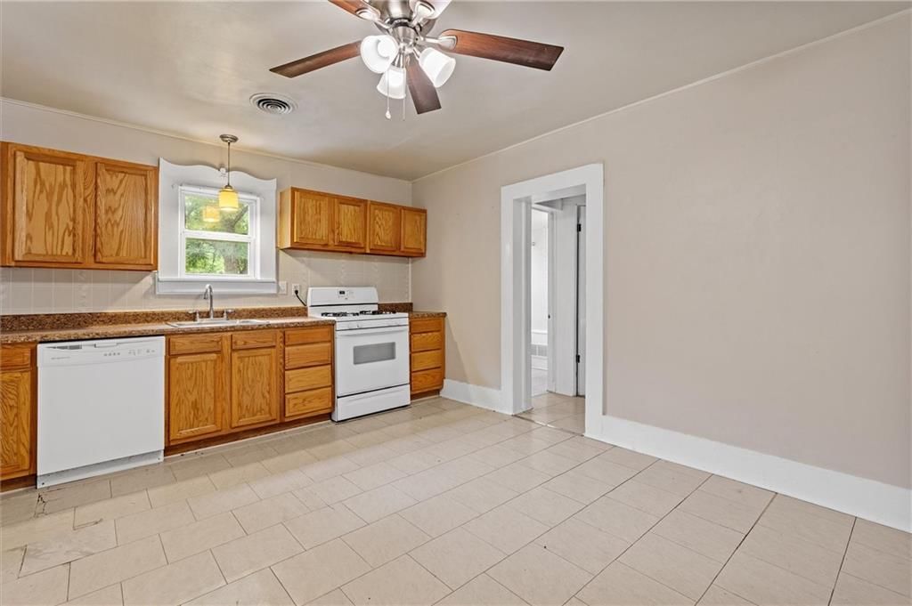 815 N Ridge Avenue — photo 11