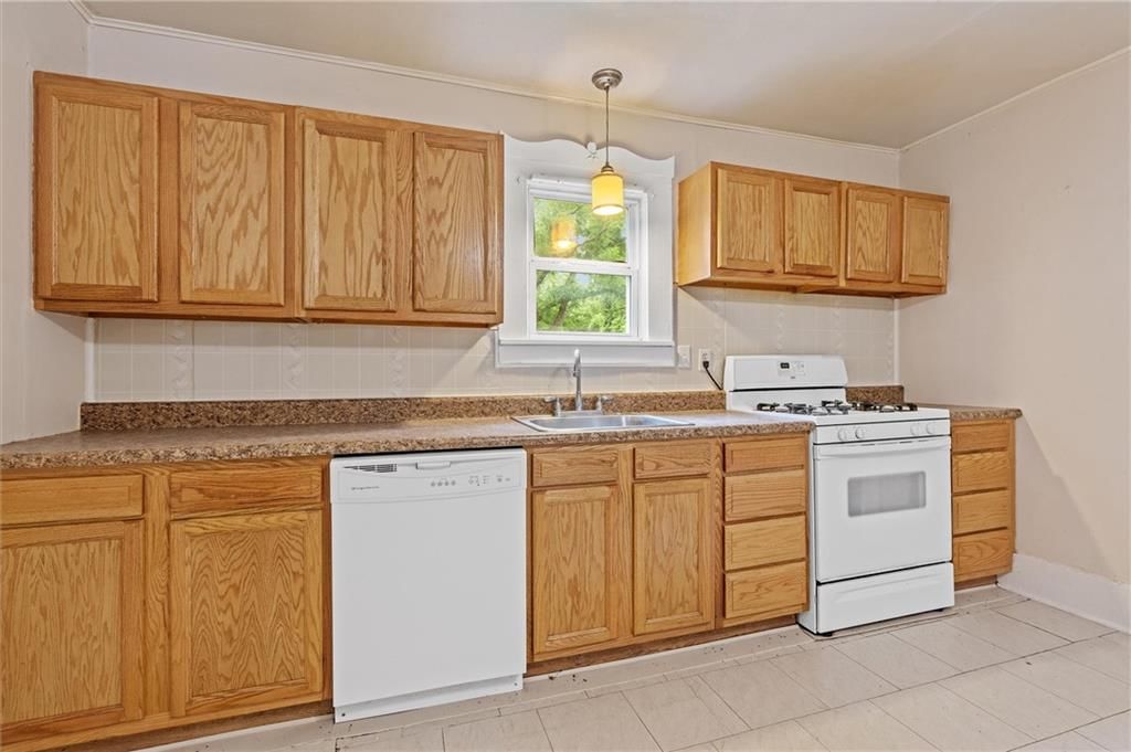 815 N Ridge Avenue — photo 9