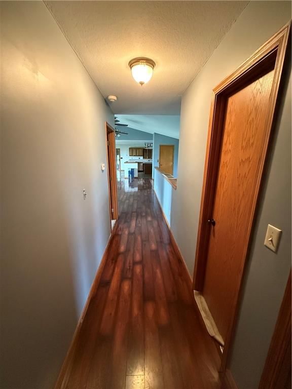 1011 N Arrowhead Drive — photo 32