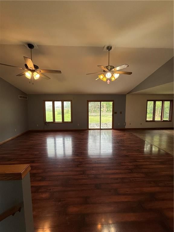 1011 N Arrowhead Drive — photo 5
