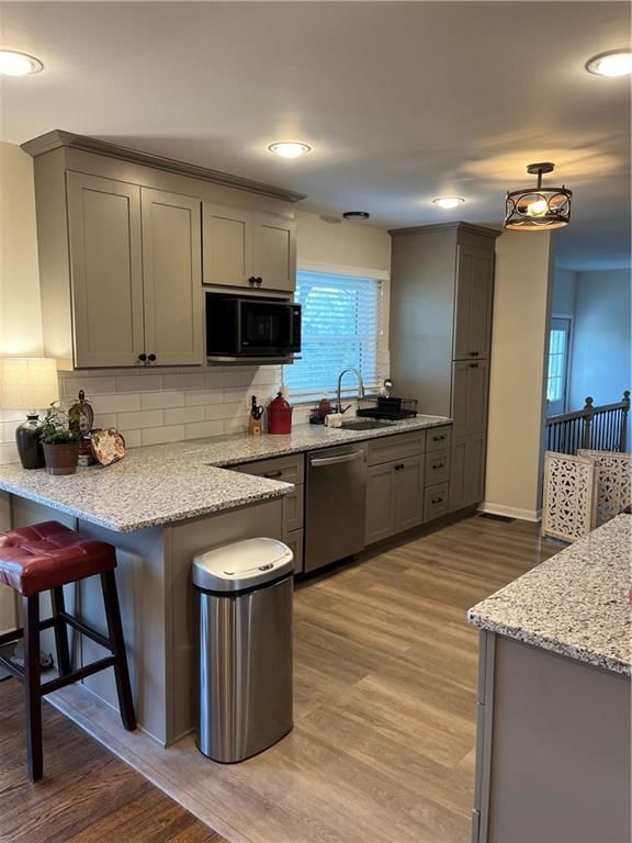 7923 W 92nd Street — photo 4