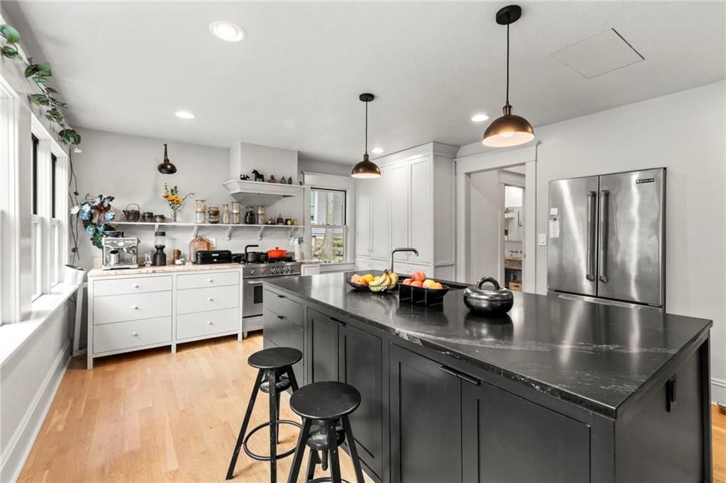 448 E Mississippi Street — photo 15