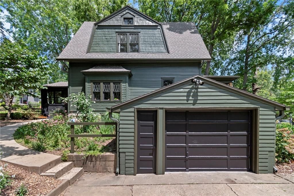 448 E Mississippi Street — photo 36