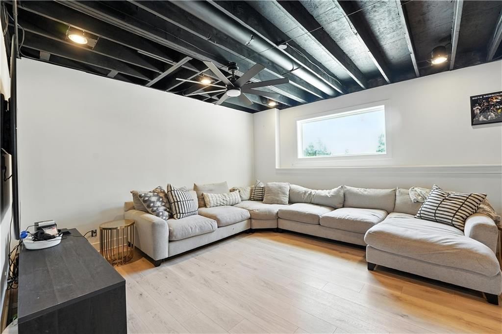 2413 NE 112th Street — photo 47