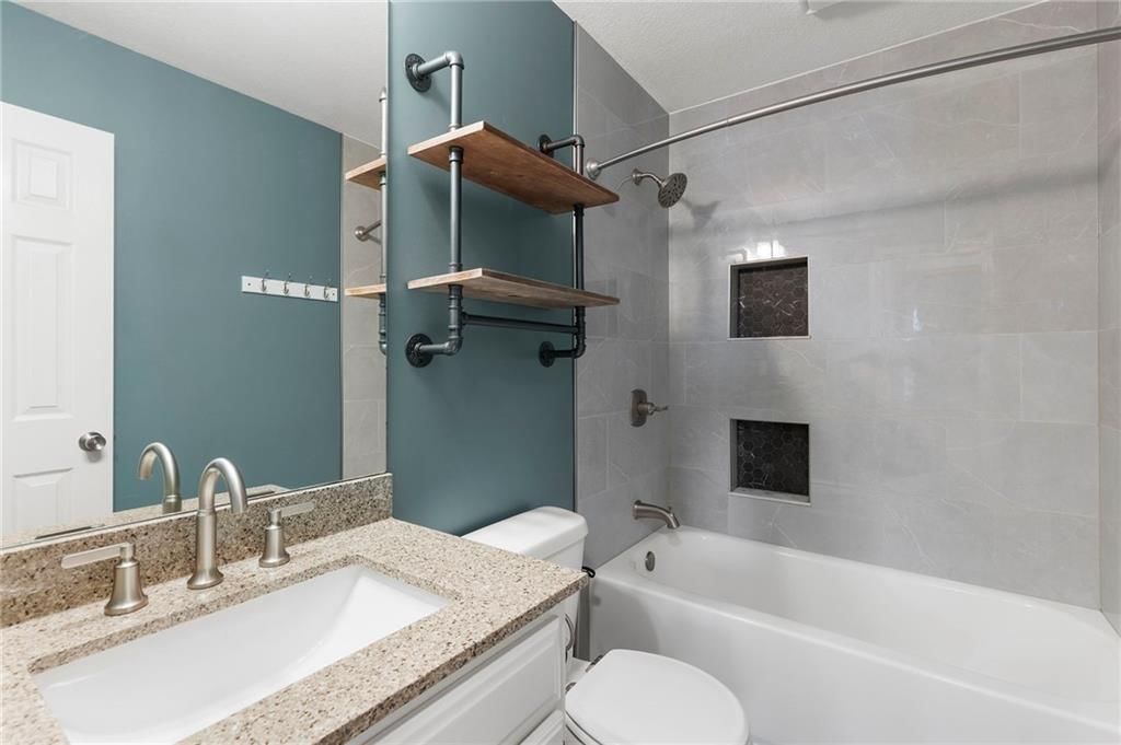1405 Nottingham Drive — photo 23
