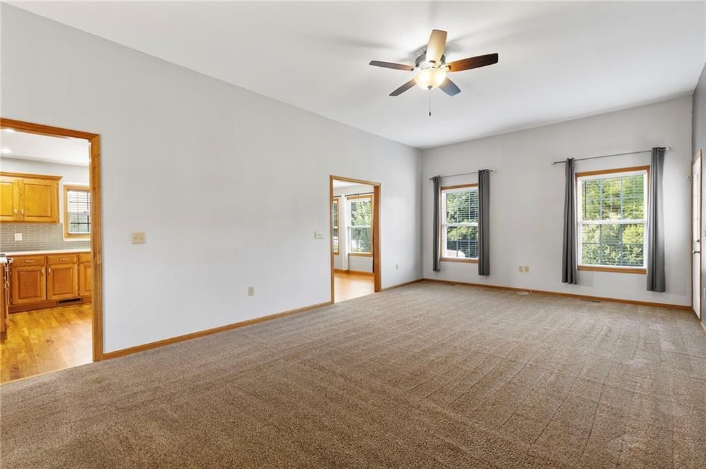1405 Nottingham Drive — photo 5