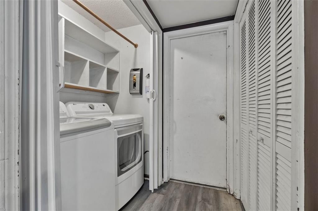 734 S Avalon Circle — photo 9