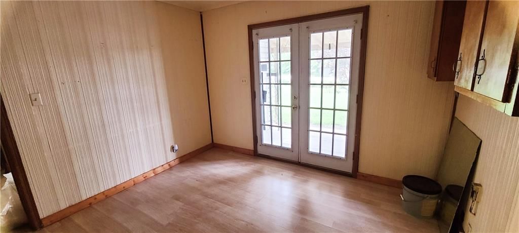 411 Wollard Boulevard — photo 11