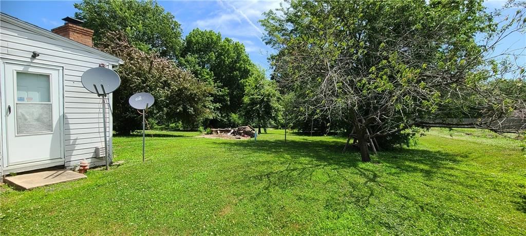411 Wollard Boulevard — photo 16