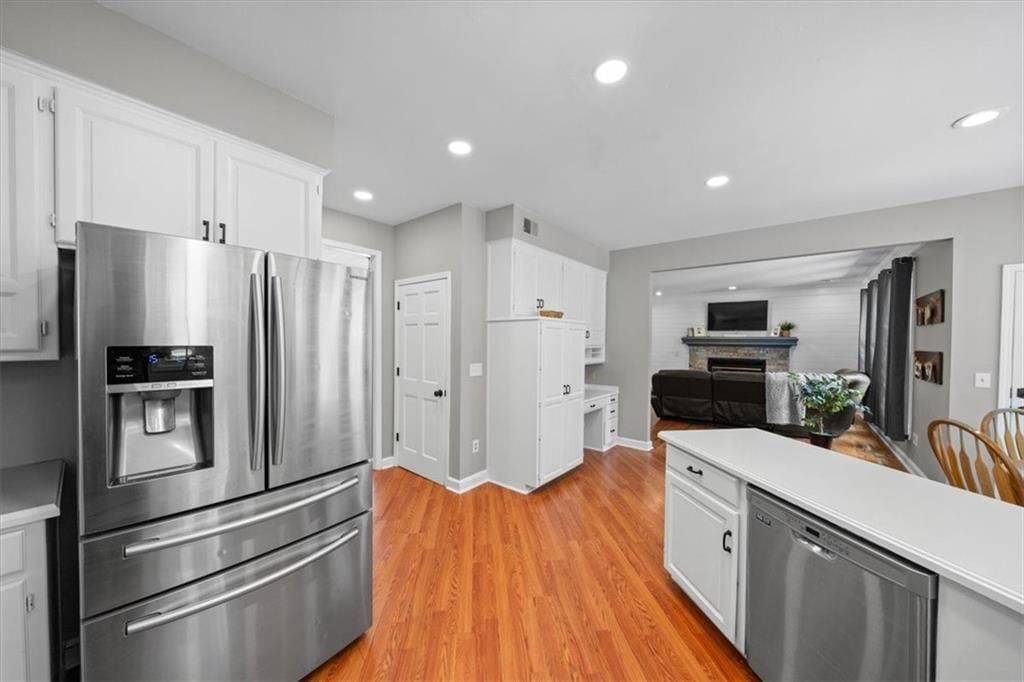 14522 W 61st Street — photo 7