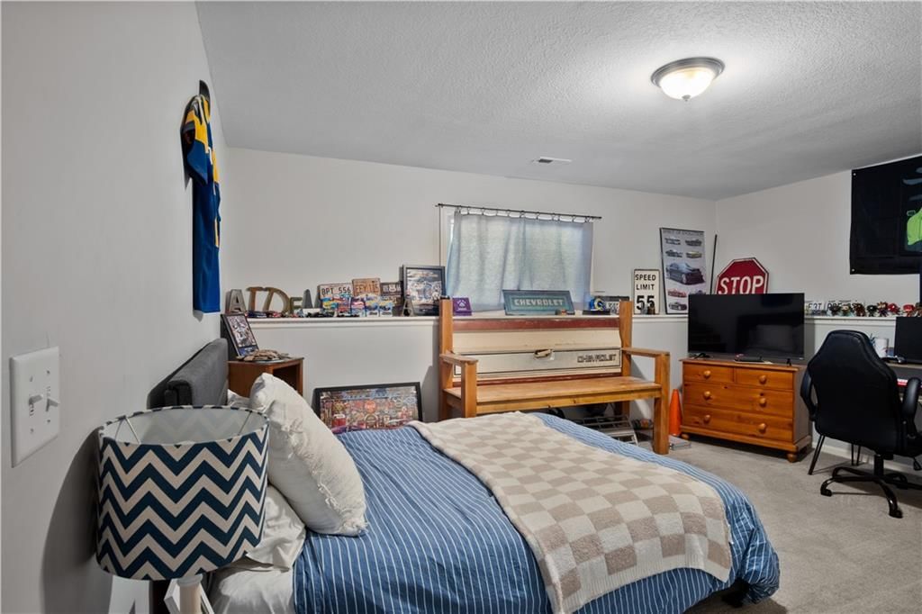 303 Shoreview Drive — photo 34