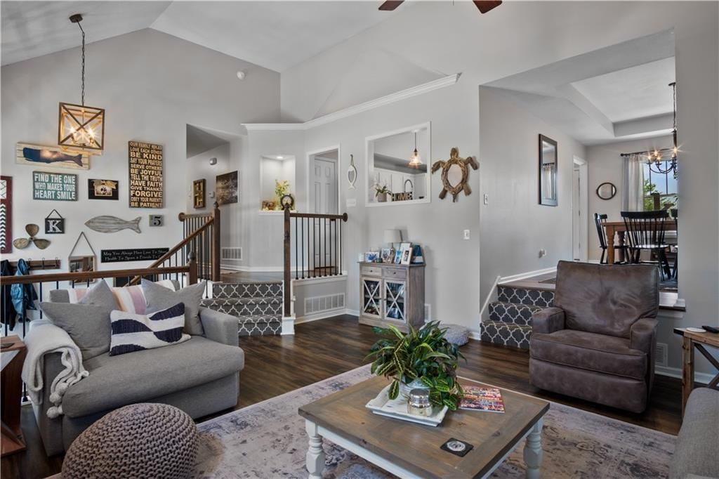 303 Shoreview Drive — photo 10