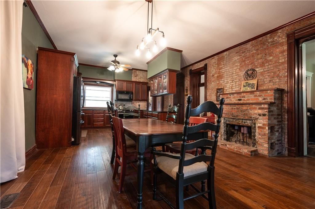 911 Housatonic Street — photo 30