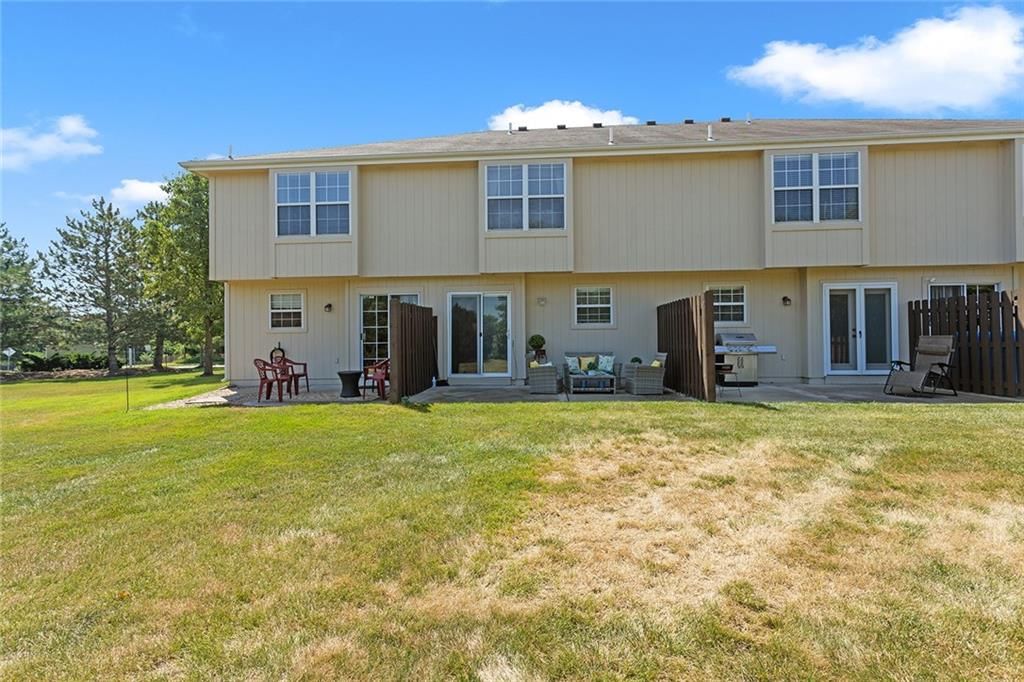 1347 NW Hidden Ridge Circle — photo 25