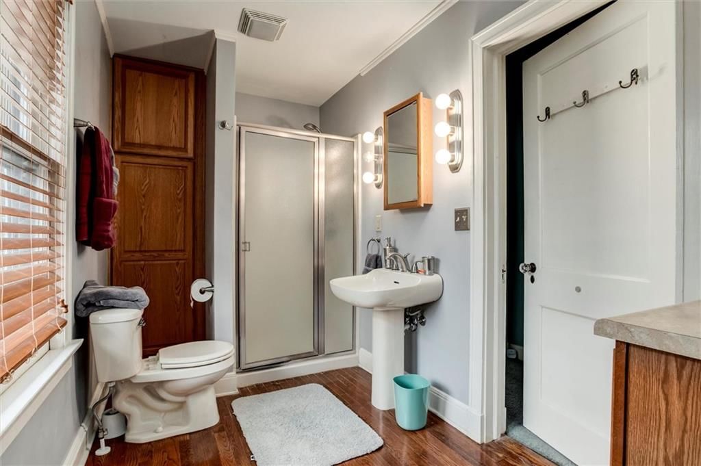 6033 Central Street — photo 23