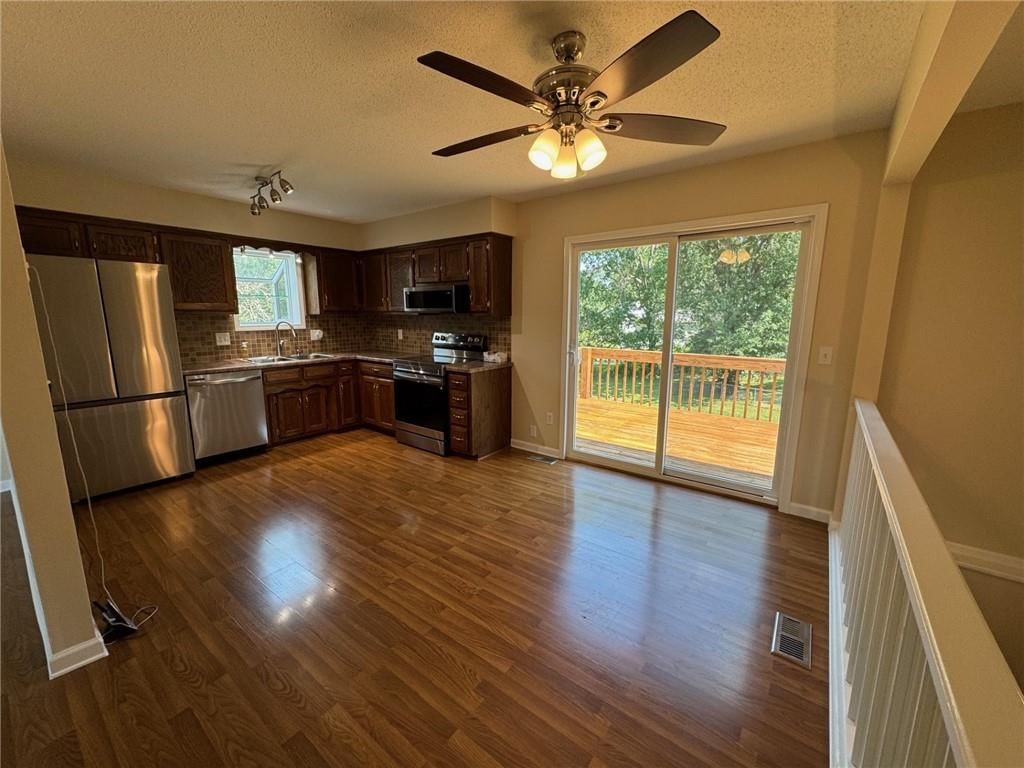 808 Britany Drive — photo 12