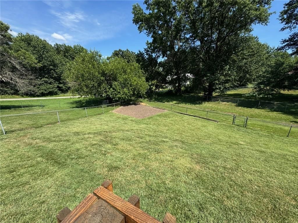 808 Britany Drive — photo 7