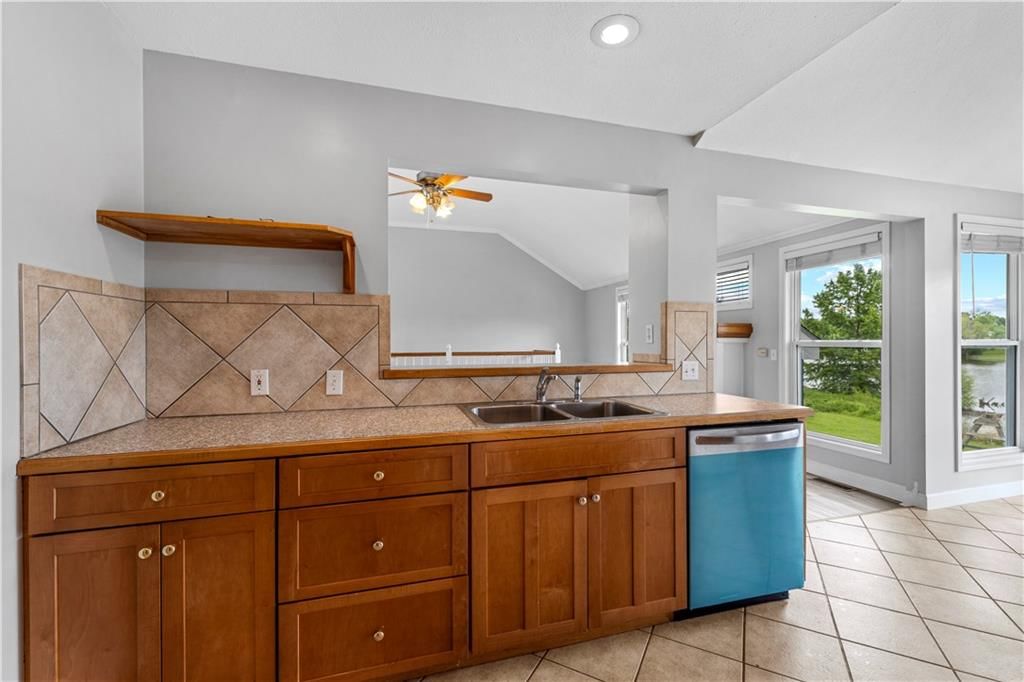 13785 E Nelson Road — photo 17