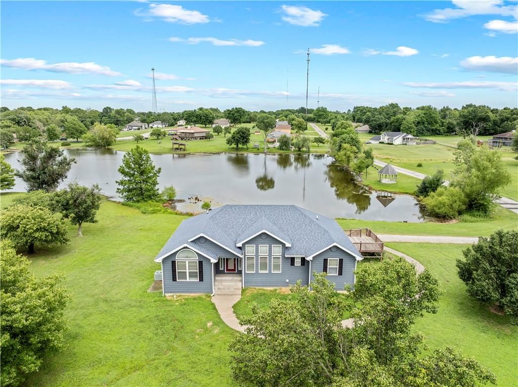 13785 E Nelson Road — photo 3