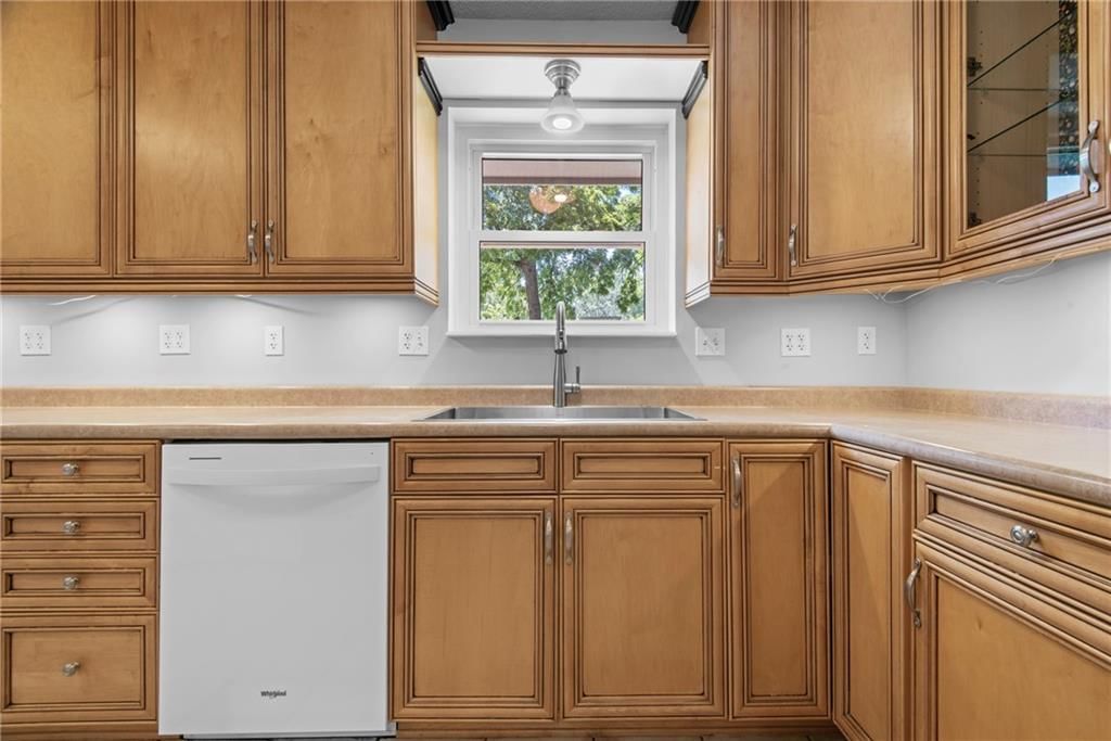 10314 Hauser Street — photo 11