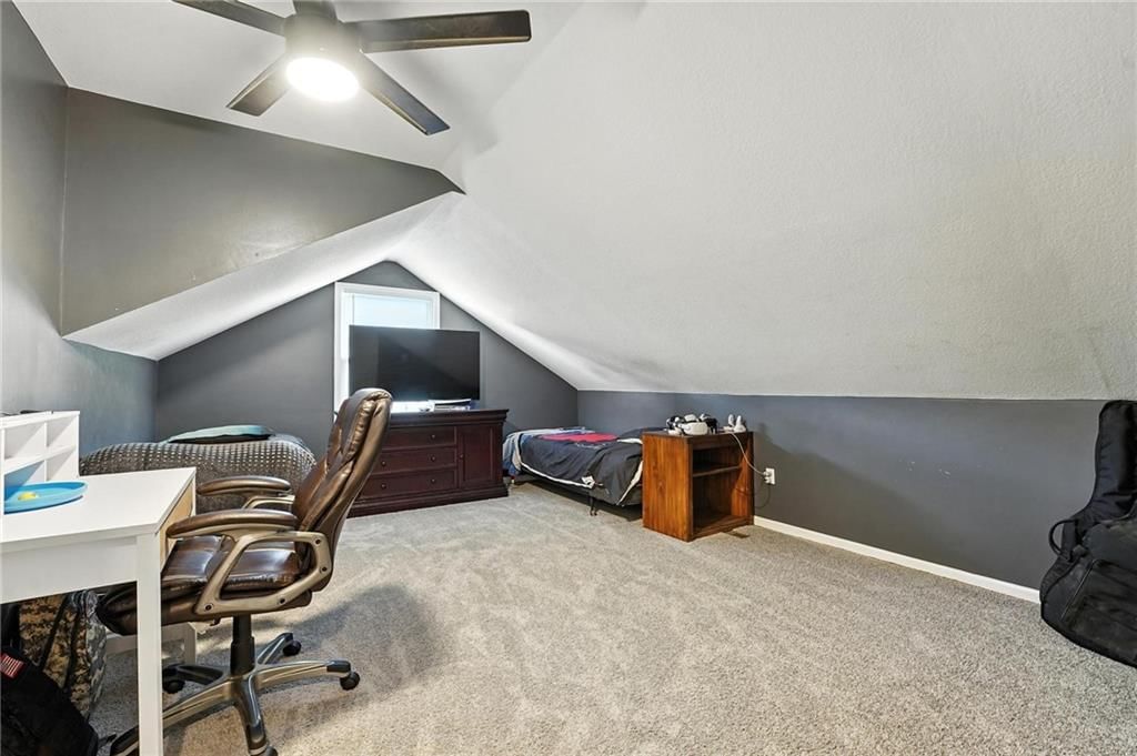 Photo 24 of 40 - 16116 W 126th Street
