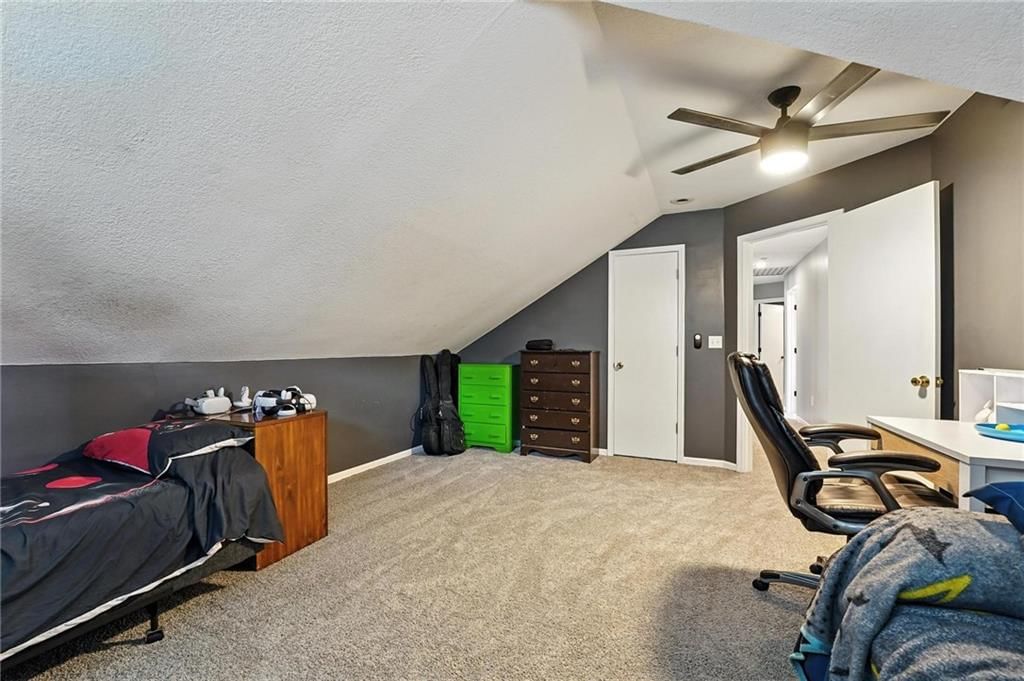Photo 25 of 40 - 16116 W 126th Street
