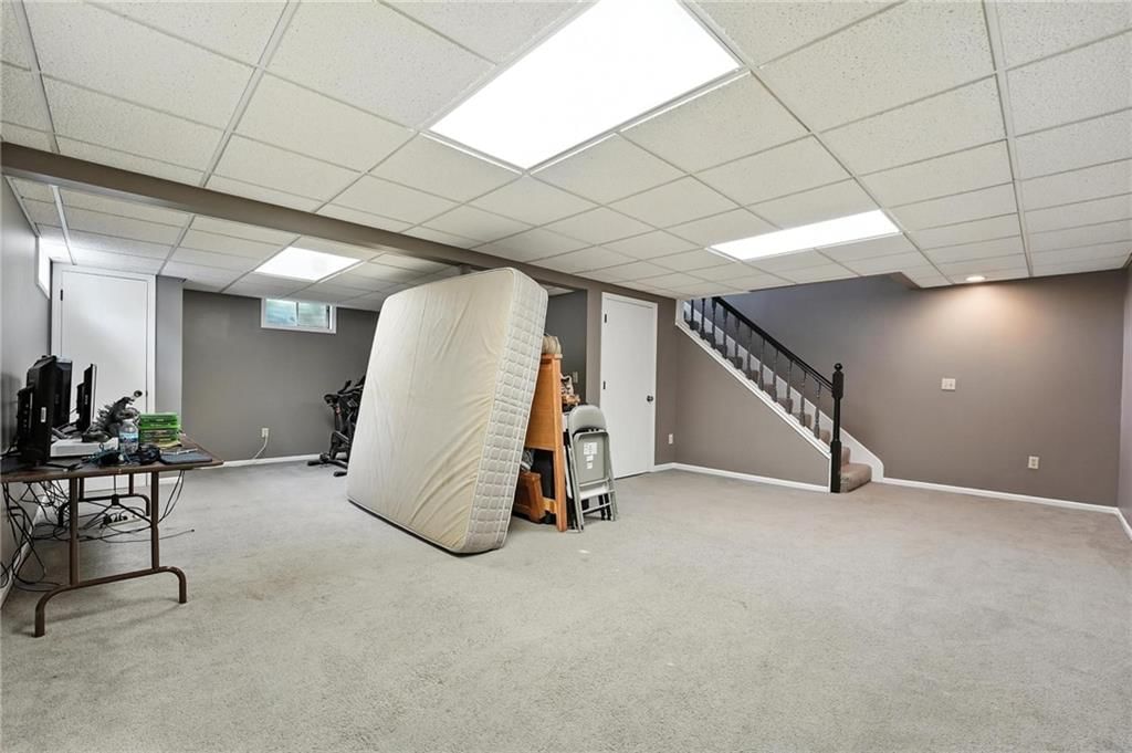 Photo 30 of 40 - 16116 W 126th Street