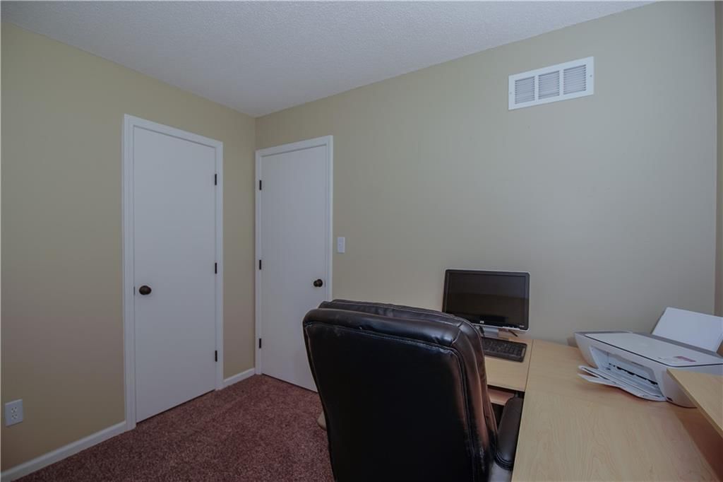 1005 Hunters Road — photo 14
