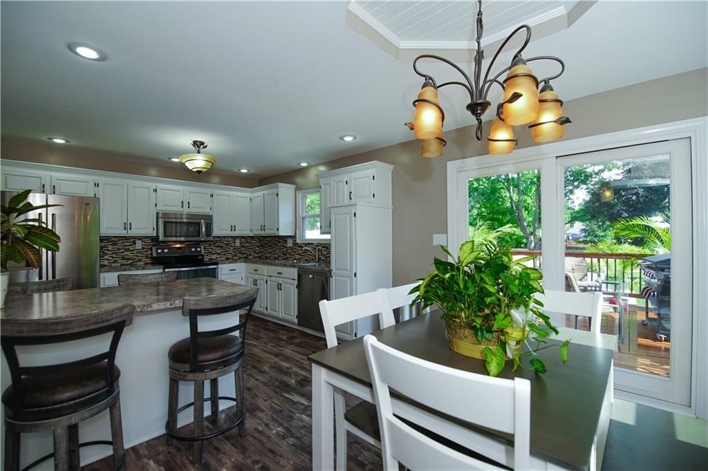 1005 Hunters Road — photo 4