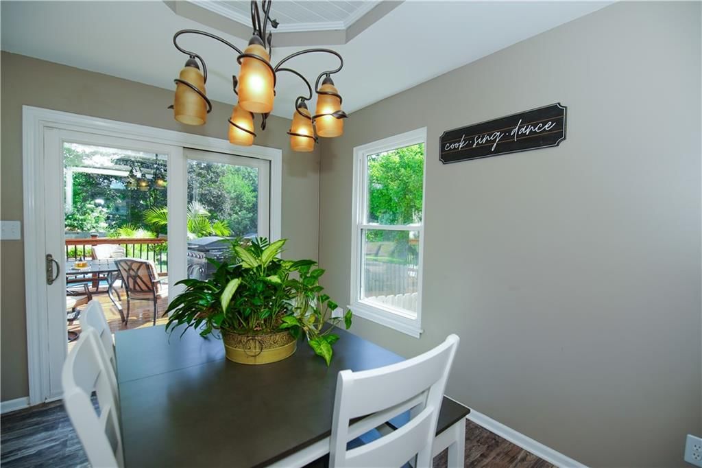 1005 Hunters Road — photo 5