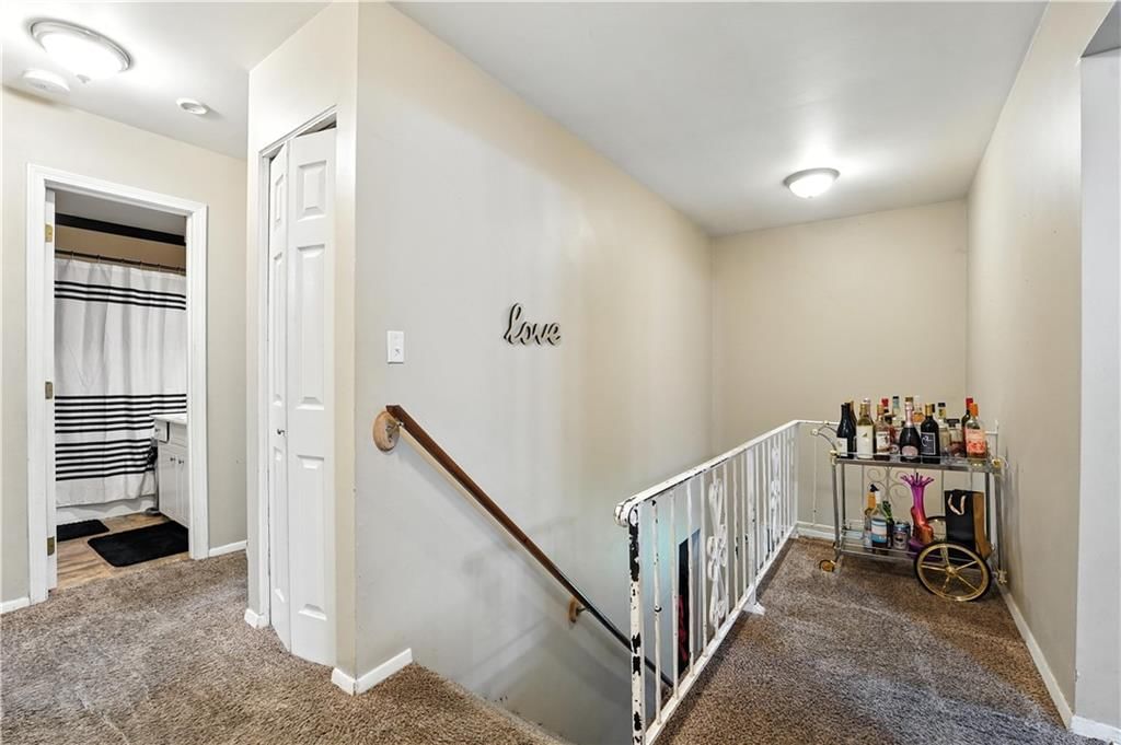 5709-5711 NW Hillside Drive — photo 14