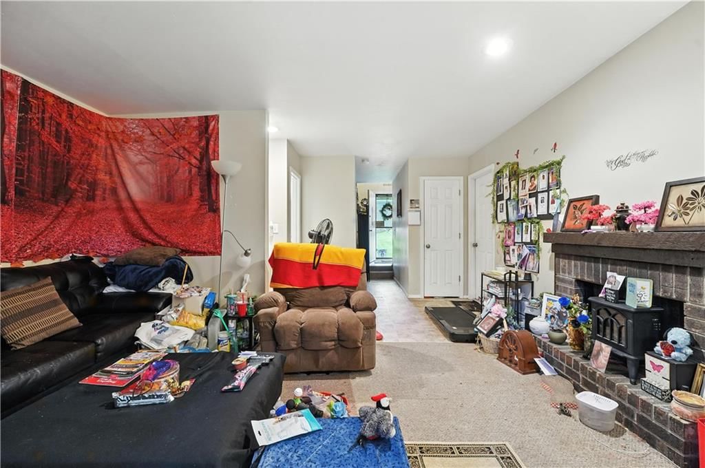 5709-5711 NW Hillside Drive — photo 30