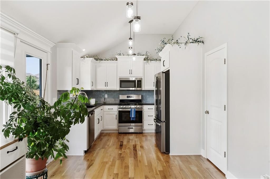 4002 NE 79th Terrace — photo 7