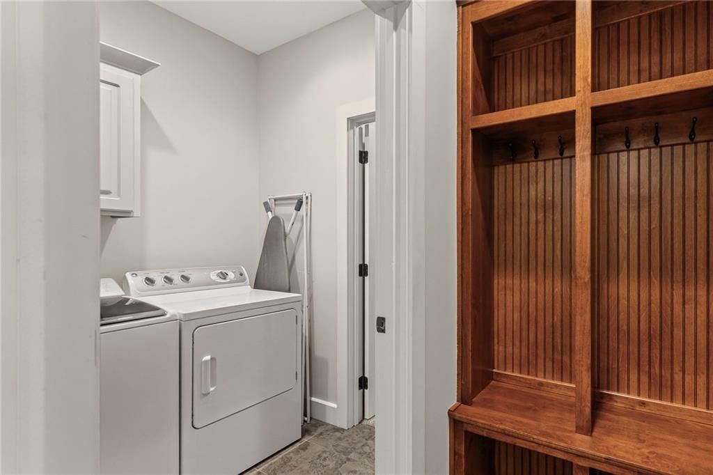 Photo 18 of 37 - 24570 W 110th Street