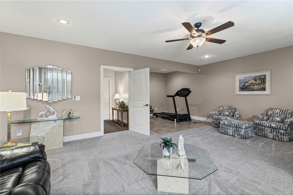 Photo 23 of 37 - 24570 W 110th Street