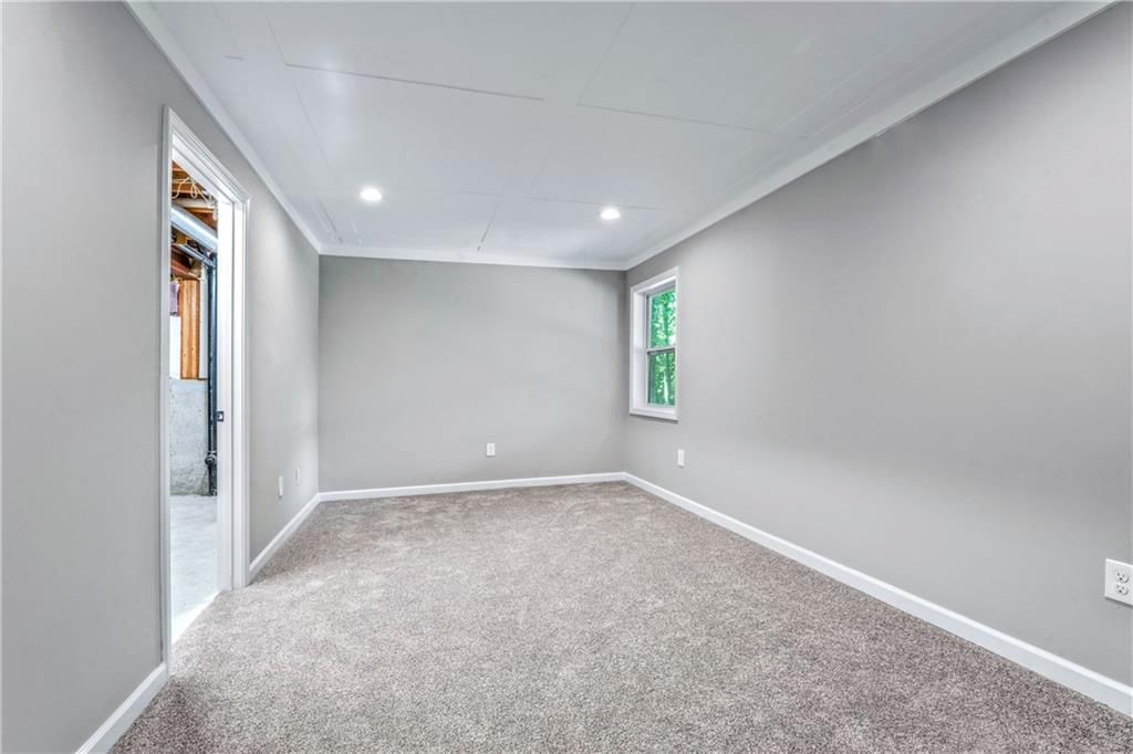 207 Sugarland Drive — photo 27