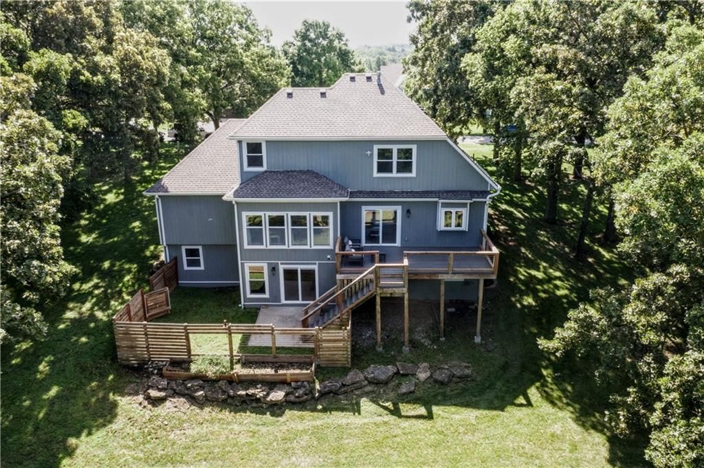 207 Sugarland Drive — photo 31