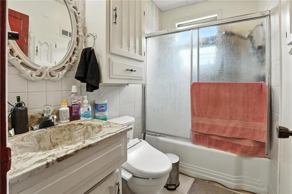 6404 Richmond Avenue — photo 8