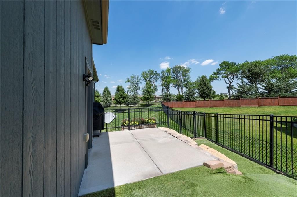 15992 W 173rd Court — photo 60