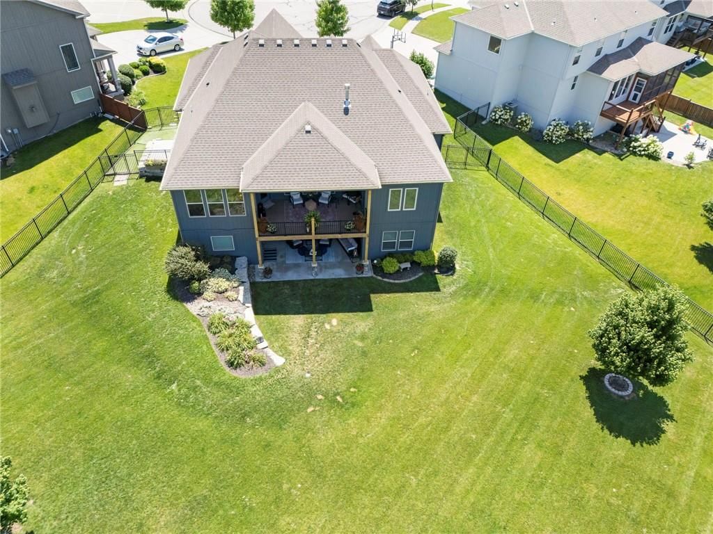 15992 W 173rd Court — photo 65