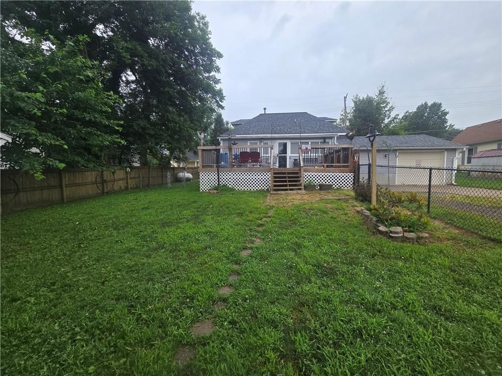 604 South Street — photo 33