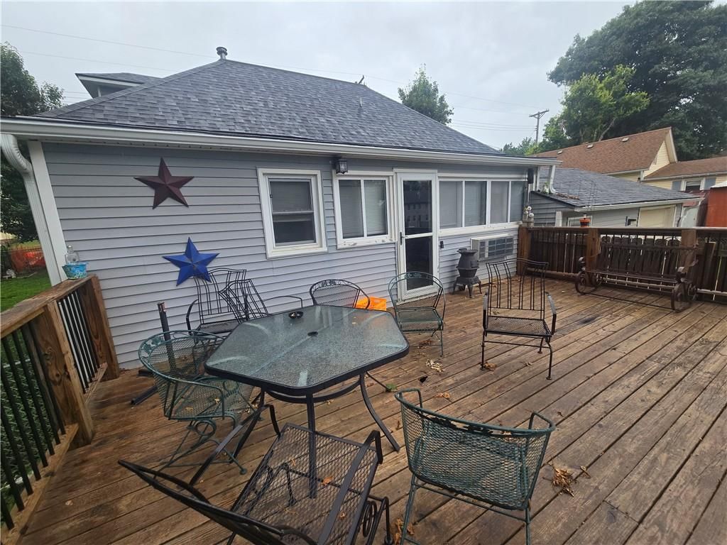 604 South Street — photo 48