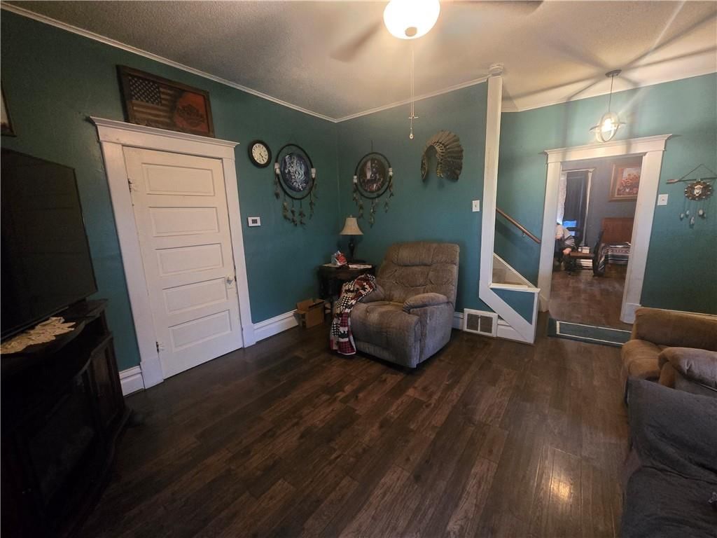 604 South Street — photo 9