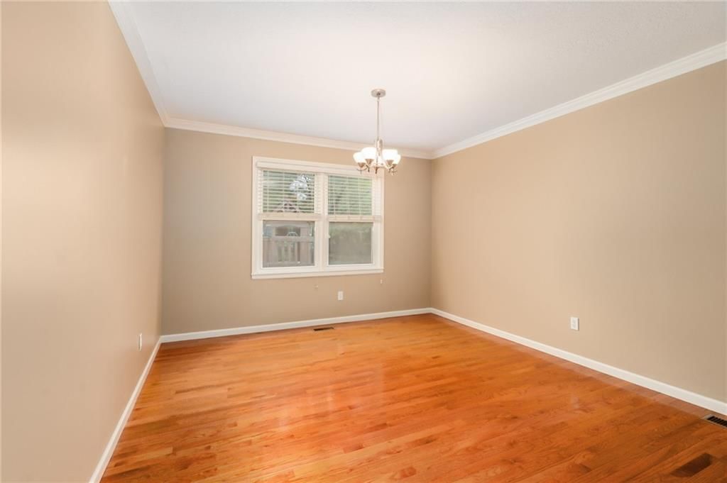 2909 Oxford Road — photo 13
