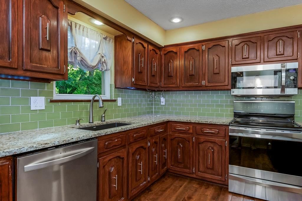 10241 Hauser Street — photo 5